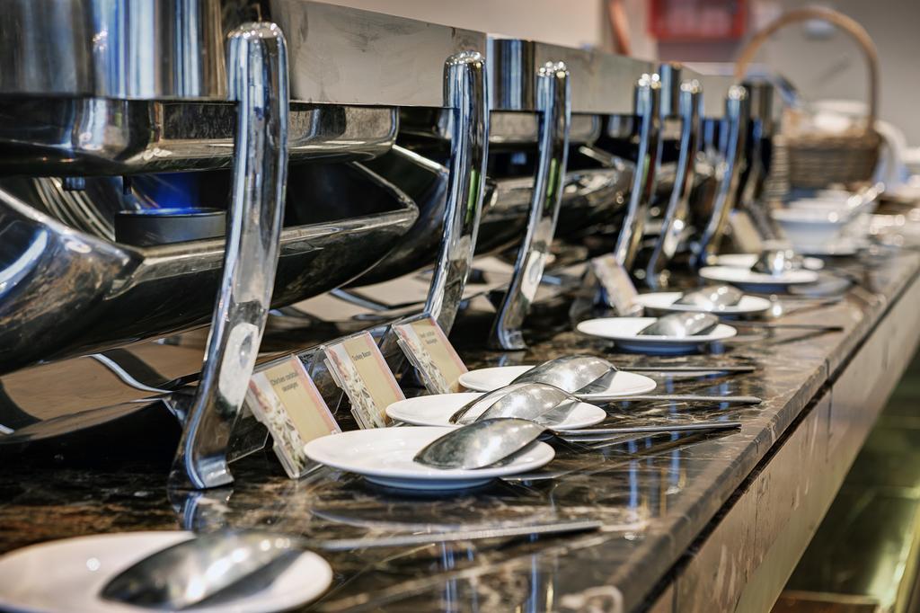Abidos Hotel Apartment Al Barsha Dubaj Kültér fotó